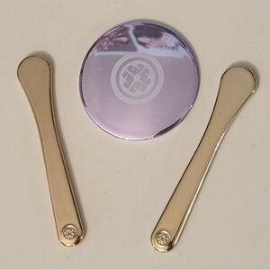 Tatcha skincare: skincare / makeup tools